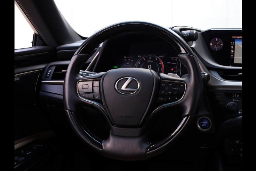 Lexus ES 300h President Line | Mark Levinson | Stoelventilatie | 360 Came