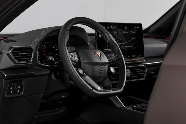 CUPRA Formentor 1.5 TSI e-Hybrid 272 PK VZ Extreme | Bronze Matt | S/K-Panodak | Sennheiser | Elek. stoelen | Matrix LED | Adapt. Cruise | Stoel-+stuurverw. | Camera | NAV+App. Connect | Elek. Klep | LM 19" | 0624
