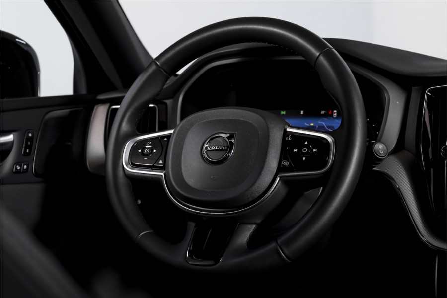 Volvo XC60 2.0 T8 Plug-in hybrid AWD Plus Dark Automaat | S/K-Panodak | Dig. Cockpit | Adapt. Cruise | Winterpakket | PDC | 360 Camera | NAV + App.Connect | ECC | Harman/Kardon | Elek. KLep | LM 19" | 9613