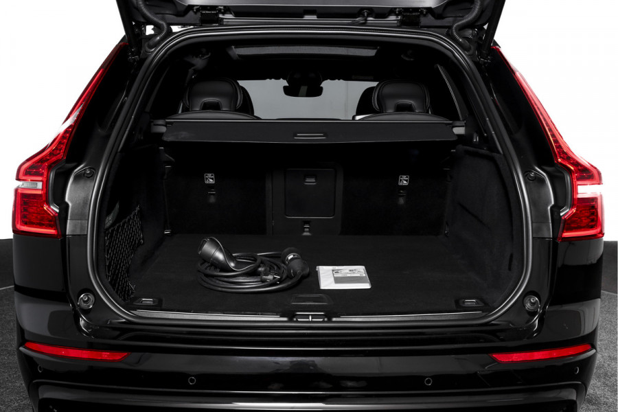 Volvo XC60 2.0 T8 Plug-in hybrid AWD Plus Dark Automaat | S/K-Panodak | Dig. Cockpit | Adapt. Cruise | Winterpakket | PDC | 360 Camera | NAV + App.Connect | ECC | Harman/Kardon | Elek. KLep | LM 19" | 9613