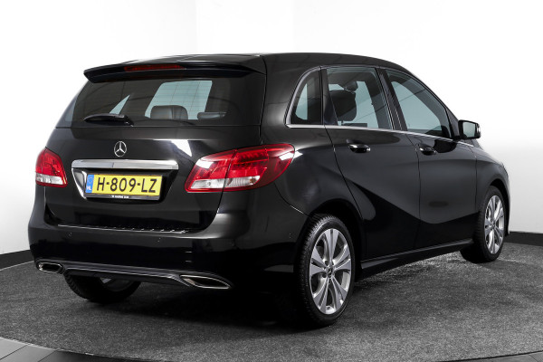 Mercedes-Benz B-Klasse 180 122 PK Ambition | Cruise | Stoelverwarming | PDC | NAV | Airco | LM 17" |