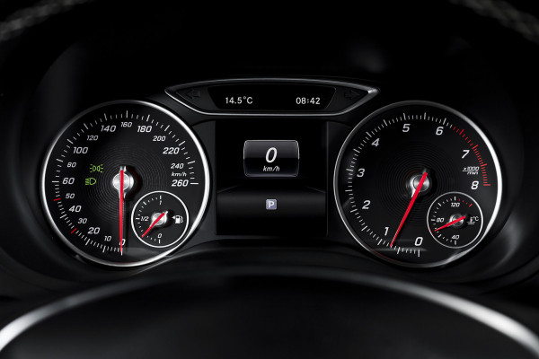 Mercedes-Benz B-Klasse 180 122 PK Ambition | Cruise | Stoelverwarming | PDC | NAV | Airco | LM 17" |