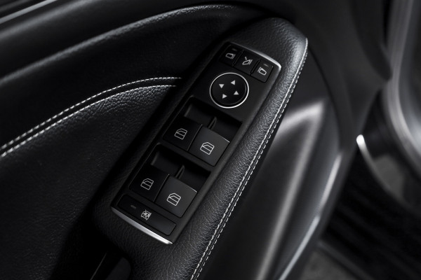 Mercedes-Benz B-Klasse 180 122 PK Ambition | Cruise | Stoelverwarming | PDC | NAV | Airco | LM 17" |