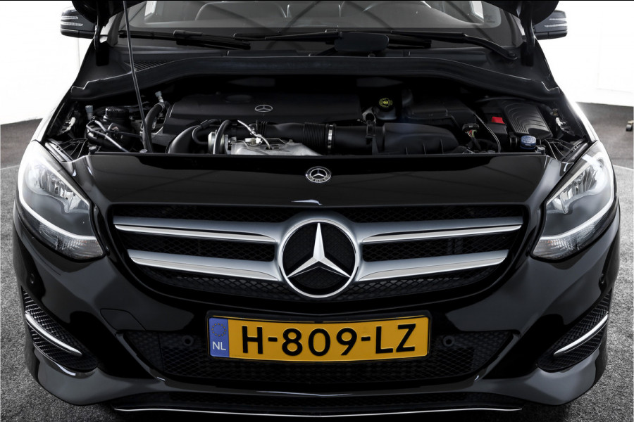 Mercedes-Benz B-Klasse 180 122 PK Ambition | Cruise | Stoelverwarming | PDC | NAV | Airco | LM 17" |