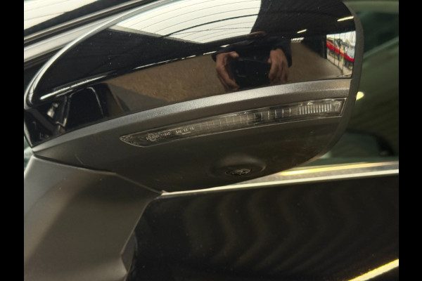 Renault Captur 1.3Tce 113kw 155pk Initiale Leer Panorama Trekhaak alle opties