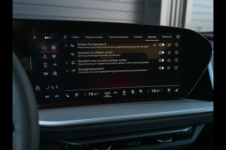 Audi Q5 Sportback 2.0 TFSI e-hybrid quattro S edition Competition 367pk | Stoel massage | Tech pro | Luchtvering | 5jaar fabrieksgarantie | Trekhaak | B&O sound | Head-up | Adaptive cruise | 360 camera | Passagiers display
