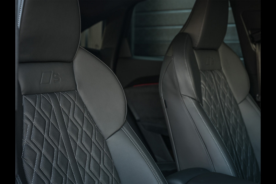 Audi Q5 Sportback 2.0 TFSI e-hybrid quattro S edition Competition 367pk | Stoel massage | Tech pro | Luchtvering | 5jaar fabrieksgarantie | Trekhaak | B&O sound | Head-up | Adaptive cruise | 360 camera | Passagiers display