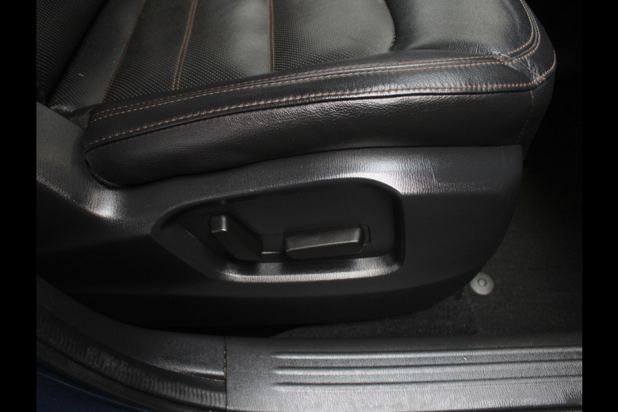 Mazda CX-5 2.0 SkyActiv-G 165 Business Comfort CAMERA | CLIMATE | STUUR/STOELVERW | AFNTRHAAK | LED | NAVI | CARPLAY | LMV17 | LEER | CRUIS