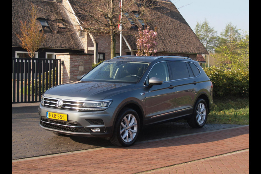 Volkswagen Tiguan 1.5 TSI Allspace | Trekhaak | Automaat | Cruise Control | Stoelverwarming |
