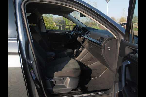 Volkswagen Tiguan 1.5 TSI Allspace | Trekhaak | Automaat | Cruise Control | Stoelverwarming |