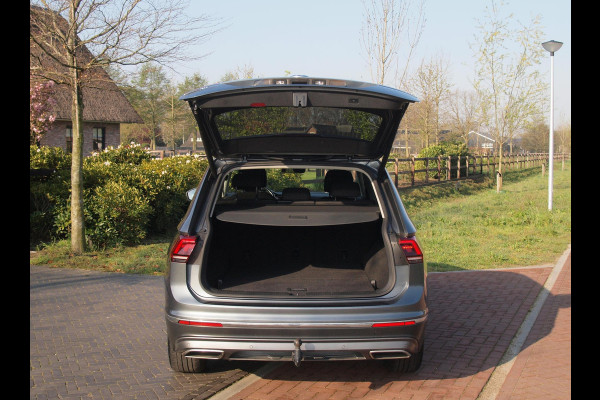 Volkswagen Tiguan 1.5 TSI Allspace | Trekhaak | Automaat | Cruise Control | Stoelverwarming |