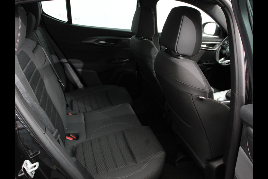 Alfa Romeo Tonale 1.3T PHEV Ti Automaat 280 PK Climate control Adaptieve cruise control Parkeersensoren achter Camera Sfeerverlichting Navigatie Apple Carplay/ Android Auto