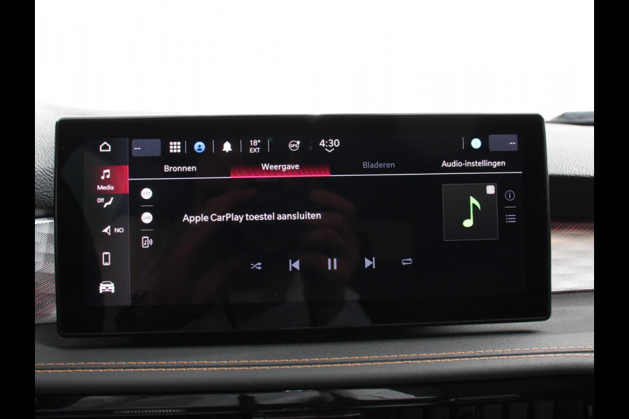 Alfa Romeo Tonale 1.3T PHEV Ti Automaat 280 PK Climate control Adaptieve cruise control Parkeersensoren achter Camera Sfeerverlichting Navigatie Apple Carplay/ Android Auto