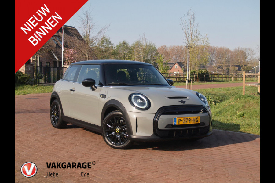 MINI Mini Electric Classic 33 kWh | Apple Carplay | Cruise Control | Parkeersensoren | NL-Auto |