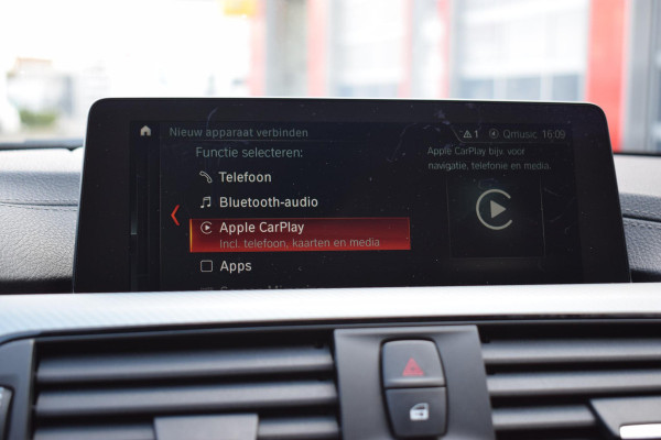 BMW 3 Serie Touring 320i M Sport Edition | Apple CarPlay | Leer | H/K | Stoelverwarming