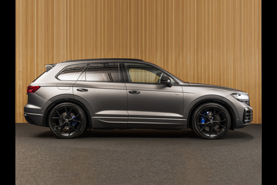 Volkswagen Touareg 3.0 TSi eHybrid 4MOTION R LUCHTVERING | PANO | MASSAGE | DYNAUDIO | 22"