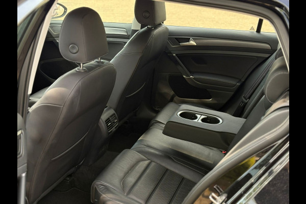 Volkswagen e-Golf | Leder, Navi, Apple Carplay, ACC, Stoelverw., PDC | NAP |