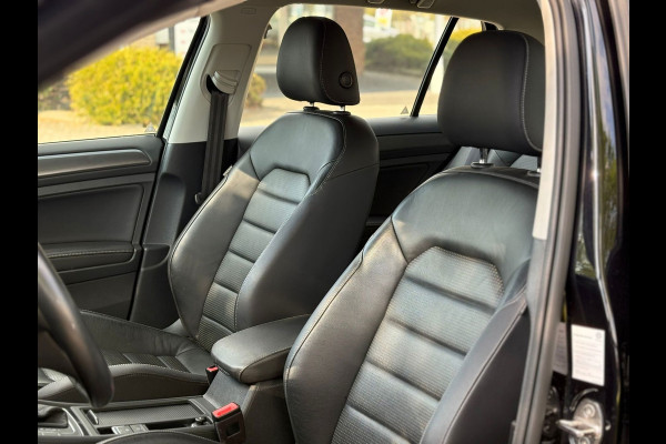 Volkswagen e-Golf | Leder, Navi, Apple Carplay, ACC, Stoelverw., PDC | NAP |