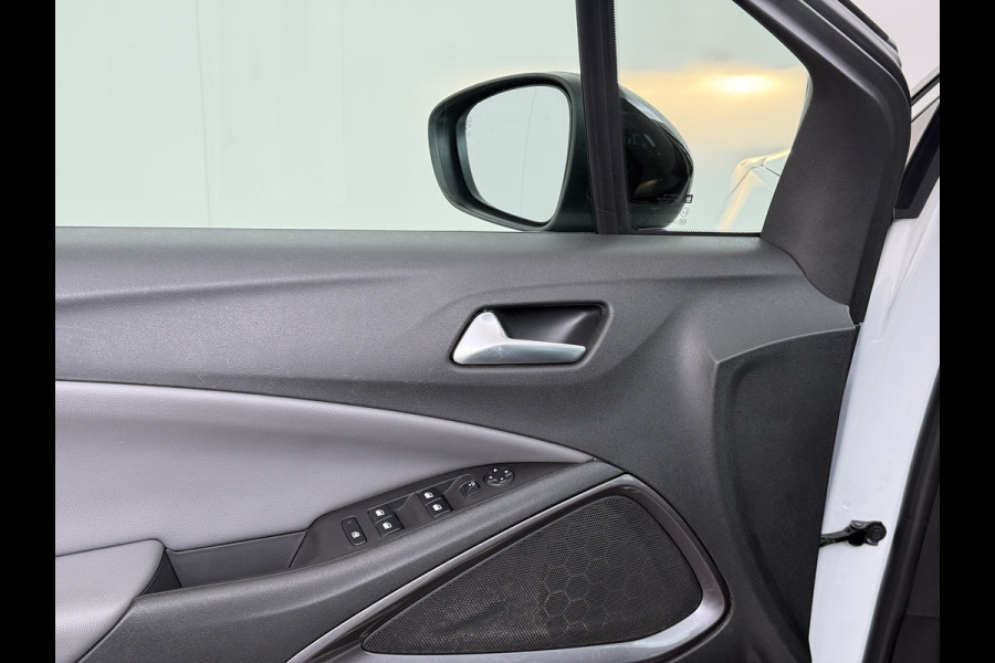 Opel Crossland X 1.2 Turbo Panoramadak Two-Tone Navi 360°Camera Apple Camera Android Auto Ecc Pdc Cruise Control Innovation Lmv Isofix Bluetooth Lane Assist Led Regen-Lichtsensor