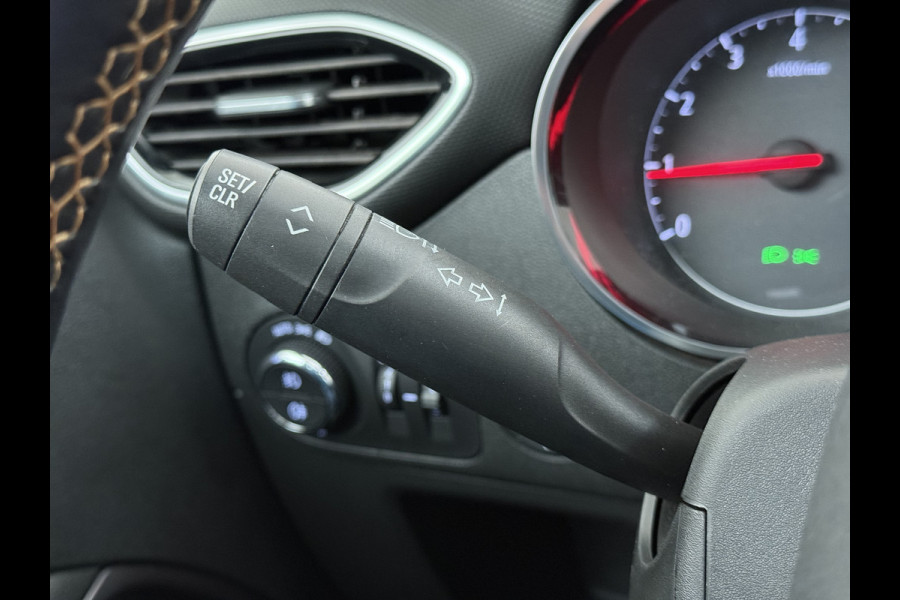 Opel Crossland X 1.2 Turbo Panoramadak Two-Tone Navi 360°Camera Apple Camera Android Auto Ecc Pdc Cruise Control Innovation Lmv Isofix Bluetooth Lane Assist Led Regen-Lichtsensor