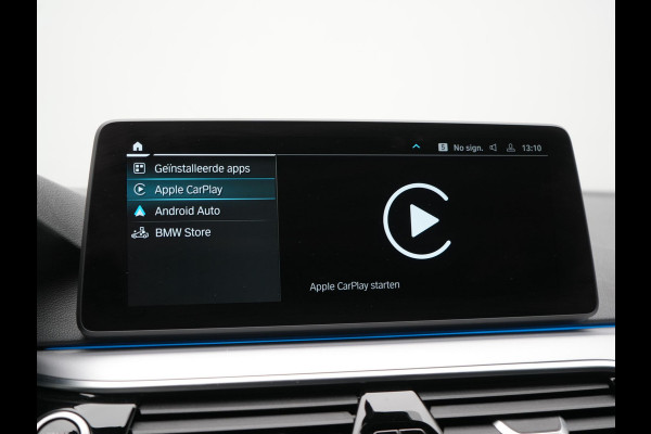BMW 5 Serie Touring 530e High Executive PHEV 293pk Dealer O.H. Achteras besturing | Trekhaak Af Fabriek | Adaptive Cruise | Camera | Lederen Sportstoelen Memory & Verwarmd | Sfeerverlichting | Stuur Verwarmd | Blis | Apple Carplay | Navigatie | DAB |