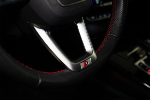 Audi Q5 Sportback 50 TFSI e S Edition Competition 300PK | Pano | Trekhaak | B&O | Luchtvering | HUD | VOL! 12 MND Garantie