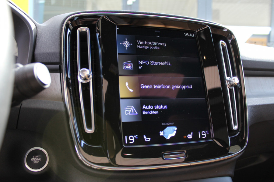 Volvo XC40 1.5 T5 Recharge Inscription Expression | 1e Eig. | Panorama | Trekhaak | BLIS