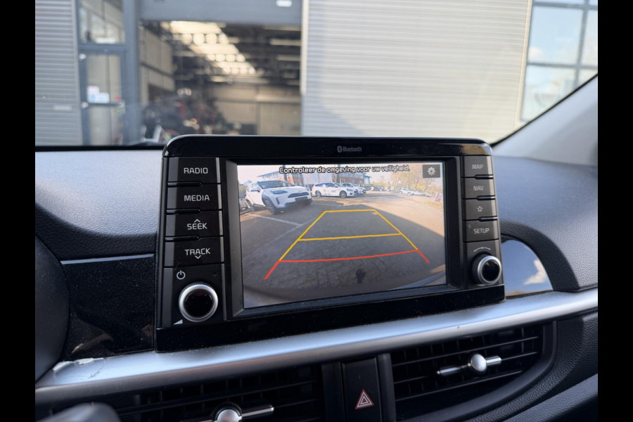 Kia Picanto 1.0 CVVT ComfortPlusLine Navigator | Trekhaak Incl fietsendrager! | Dealer onderhouden | Achteruitrij Camera | Navigatie |