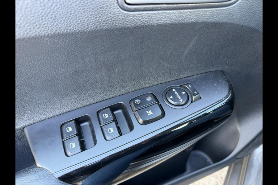 Kia Picanto 1.0 CVVT ComfortPlusLine Navigator | Trekhaak Incl fietsendrager! | Dealer onderhouden | Achteruitrij Camera | Navigatie |