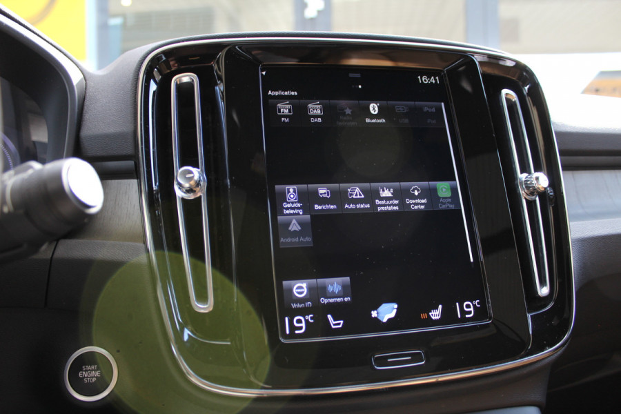 Volvo XC40 1.5 T5 Recharge Inscription Expression | 1e Eig. | Panorama | Trekhaak | BLIS