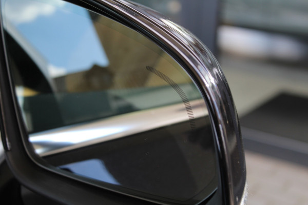 Volvo XC40 1.5 T5 Recharge Inscription Expression | 1e Eig. | Panorama | Trekhaak | BLIS