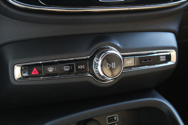 Volvo XC40 1.5 T5 Recharge Inscription Expression | 1e Eig. | Panorama | Trekhaak | BLIS