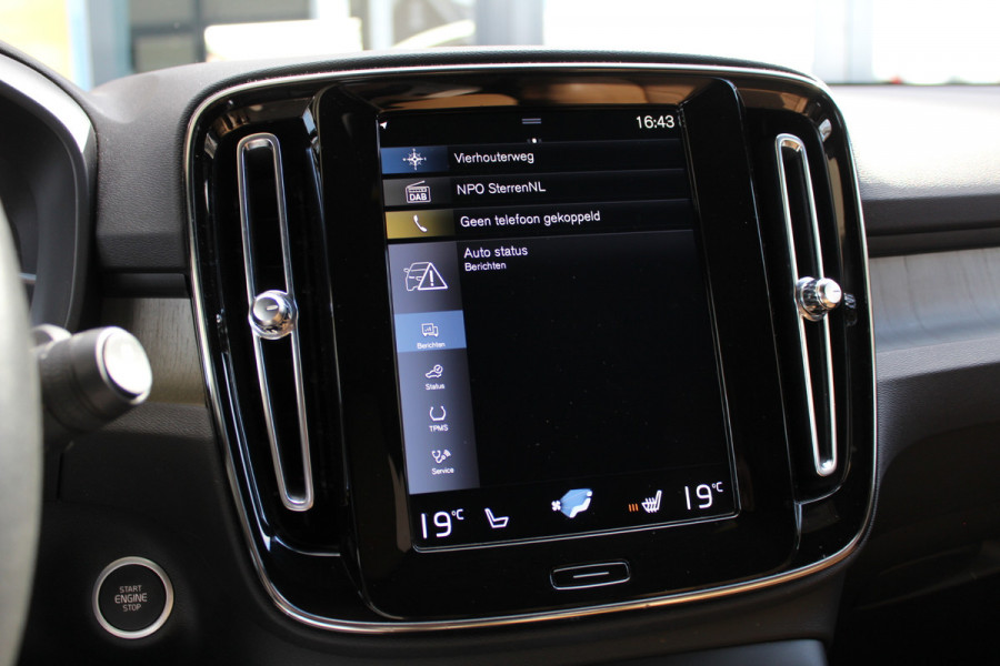 Volvo XC40 1.5 T5 Recharge Inscription Expression | 1e Eig. | Panorama | Trekhaak | BLIS