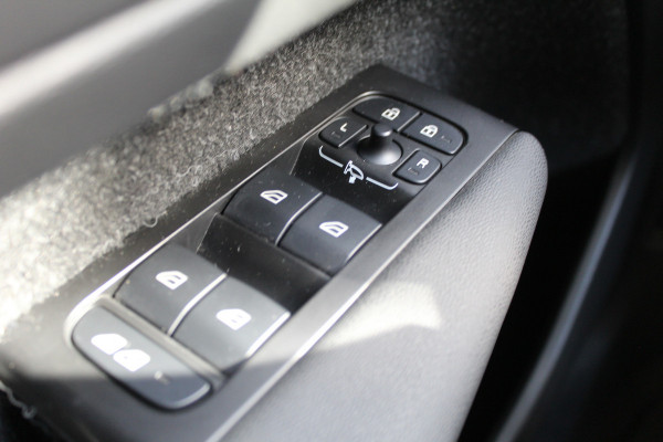 Volvo XC40 1.5 T5 Recharge Inscription Expression | 1e Eig. | Panorama | Trekhaak | BLIS