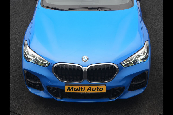 BMW X1 xDrive25e M Sport PHEV 221pk Dealer O.H. | Camera | Sportstoelen & Stuur Verwarmd | Sfeerverlichting | Cruise Control | Navigatie | DAB | 19"L.M | Plug In Hybrid |
