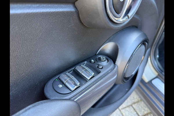 MINI Mini 1.5 One Pepper - Automaat - Navi - Leder - Climate - Org.NL