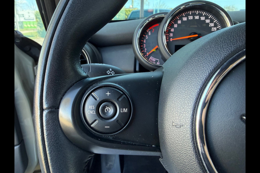 MINI Mini 1.5 One Pepper - Automaat - Navi - Leder - Climate - Org.NL
