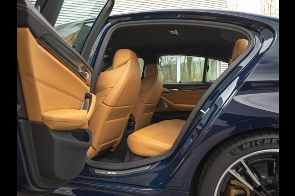 BMW 5 Serie M5 Individual ''Blu Pozzi'' - Carbon Brakes - Bowers & Wilkins - Driving Ass Plus