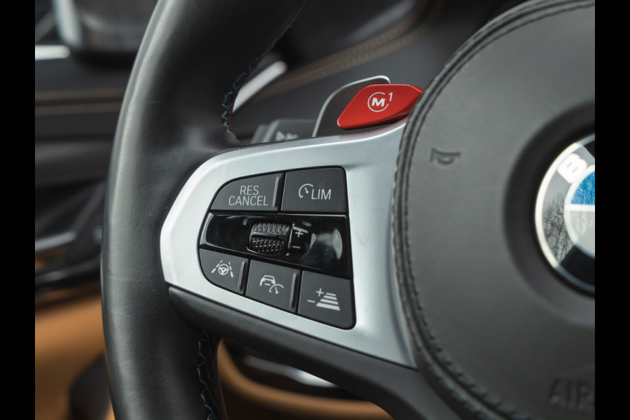 BMW 5 Serie M5 Individual ''Blu Pozzi'' - Carbon Brakes - Bowers & Wilkins - Driving Ass Plus