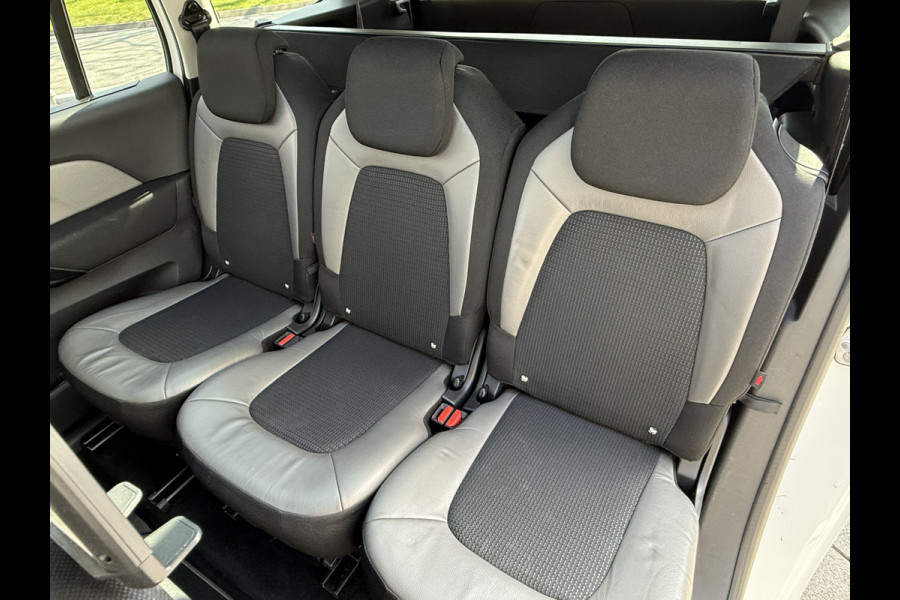 Citroën Grand C4 Spacetourer BWJ 2019 | 1.2T 131PK Business 7PERS | PANO DAK | TREKHAAK | CLIMA | NAVI | STOELVERW | PRIVACY GLASS | CARPLAY | MASSAGE STOEL