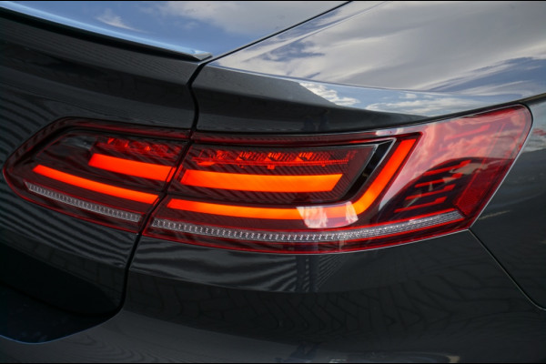 Volkswagen Arteon 150PK Business R AUTOM. | SUPER SPORTIEF | BOMVOL | PANO