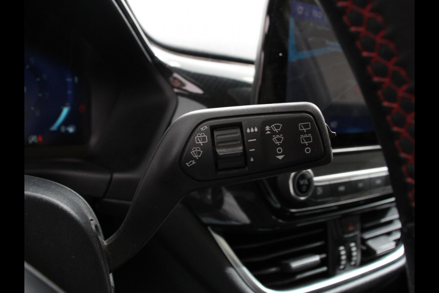 Ford Fiesta 1.0 EcoBoost Hybrid 136pk ST-Line X Automaat B&O Audio Climate control Cruise control LED Parkeersensoren achter Camera Stuurverwarming Stoelverwarming Digital cockpit Navigatie Apple Carplay/ Android Auto