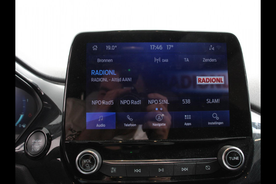 Ford Fiesta 1.0 EcoBoost Hybrid 136pk ST-Line X Automaat B&O Audio Climate control Cruise control LED Parkeersensoren achter Camera Stuurverwarming Stoelverwarming Digital cockpit Navigatie Apple Carplay/ Android Auto
