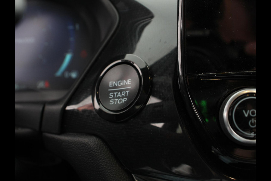 Ford Fiesta 1.0 EcoBoost Hybrid 136pk ST-Line X Automaat B&O Audio Climate control Cruise control LED Parkeersensoren achter Camera Stuurverwarming Stoelverwarming Digital cockpit Navigatie Apple Carplay/ Android Auto