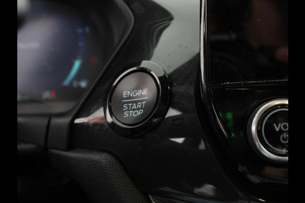 Ford Fiesta 1.0 EcoBoost Hybrid 136pk ST-Line X Automaat B&O Audio Climate control Cruise control LED Parkeersensoren achter Camera Stuurverwarming Stoelverwarming Digital cockpit Navigatie Apple Carplay/ Android Auto