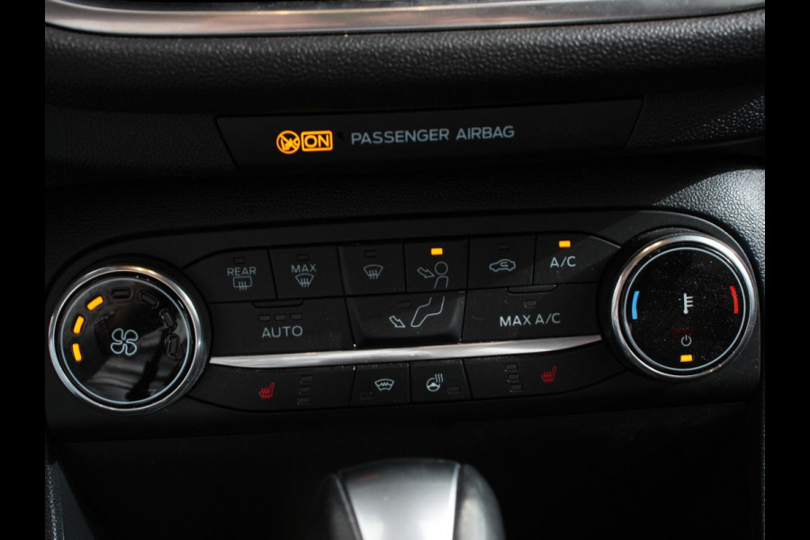 Ford Fiesta 1.0 EcoBoost Hybrid 136pk ST-Line X Automaat B&O Audio Climate control Cruise control LED Parkeersensoren achter Camera Stuurverwarming Stoelverwarming Digital cockpit Navigatie Apple Carplay/ Android Auto