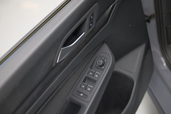 Volkswagen Golf 2.0 TSI GTI |Carplay|IQ.Light|Dodehoek|