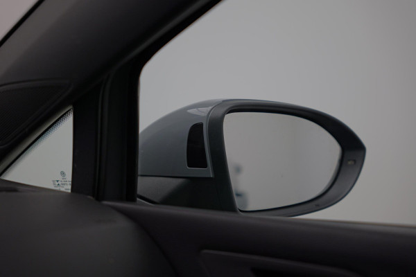 Volkswagen Golf 2.0 TSI GTI |Carplay|IQ.Light|Dodehoek|