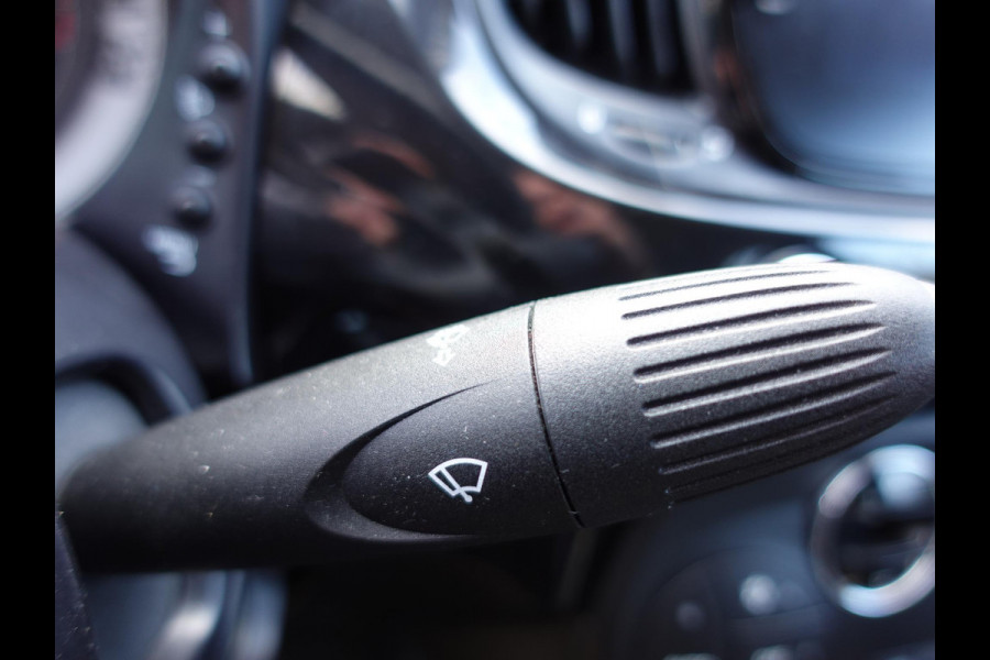 Fiat 500C 1.2 Automaat Lounge | Lederen Bekleding | Climate Control | Parkeer sensoren | Lichtmetalen Velgen