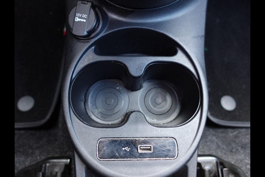 Fiat 500C 1.2 Automaat Lounge | Lederen Bekleding | Climate Control | Parkeer sensoren | Lichtmetalen Velgen